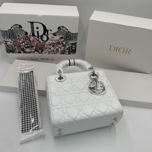 💕 디* 레이디백