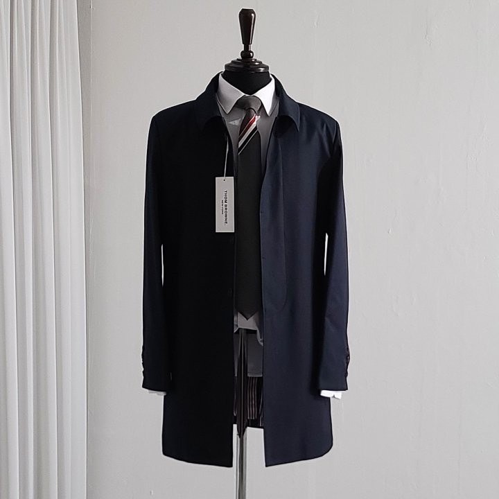 톰브라운 클래식 트렌치 코트