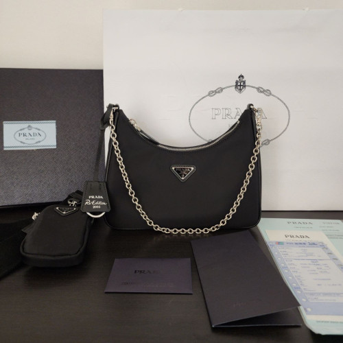 #RT #프라다 테수토백