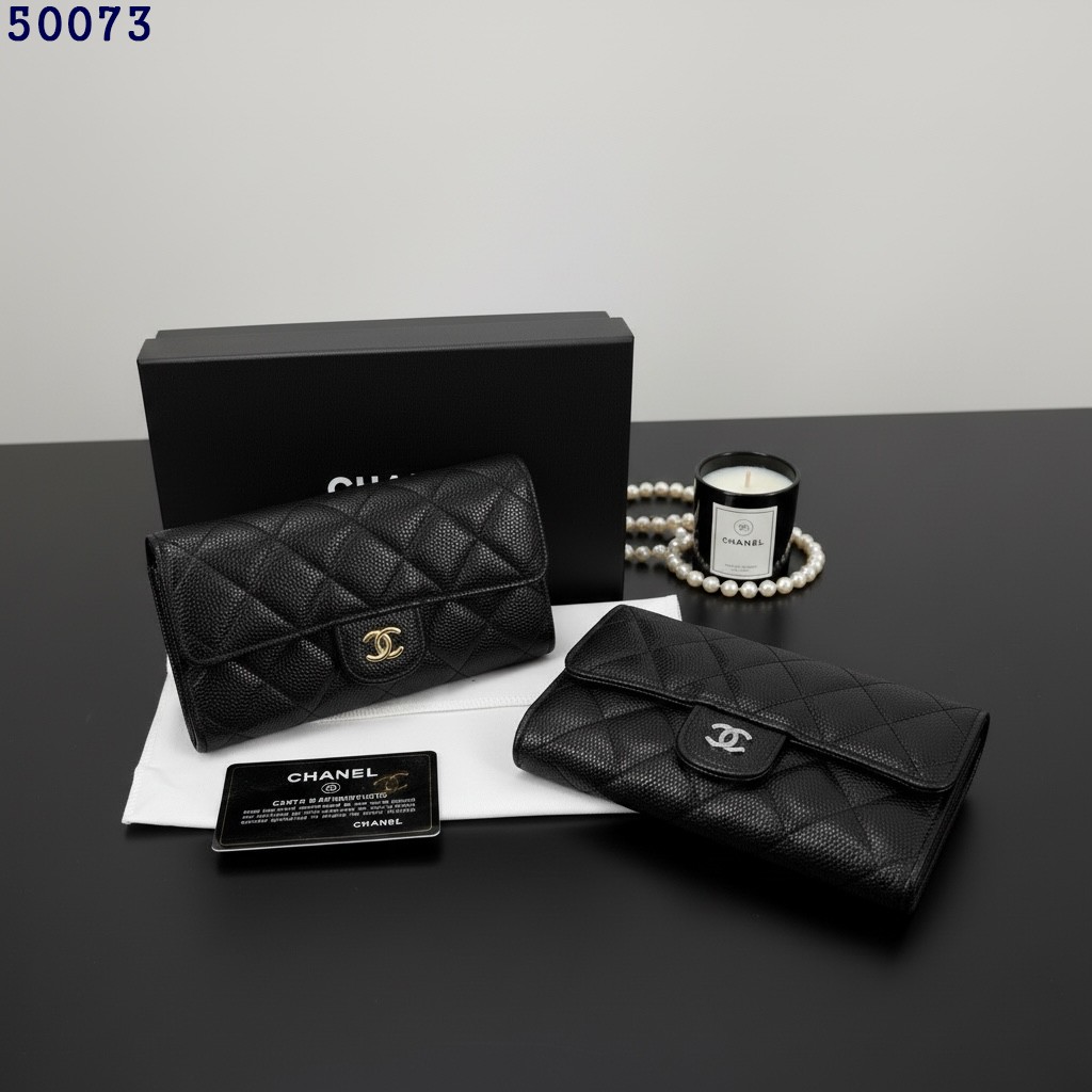 👹샤넬 50073 클래식 캐비어 중지갑👹