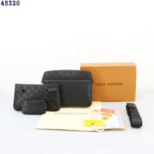 👹루이비통 트리오 메신저 모노그램 섀도우 크로스백👹