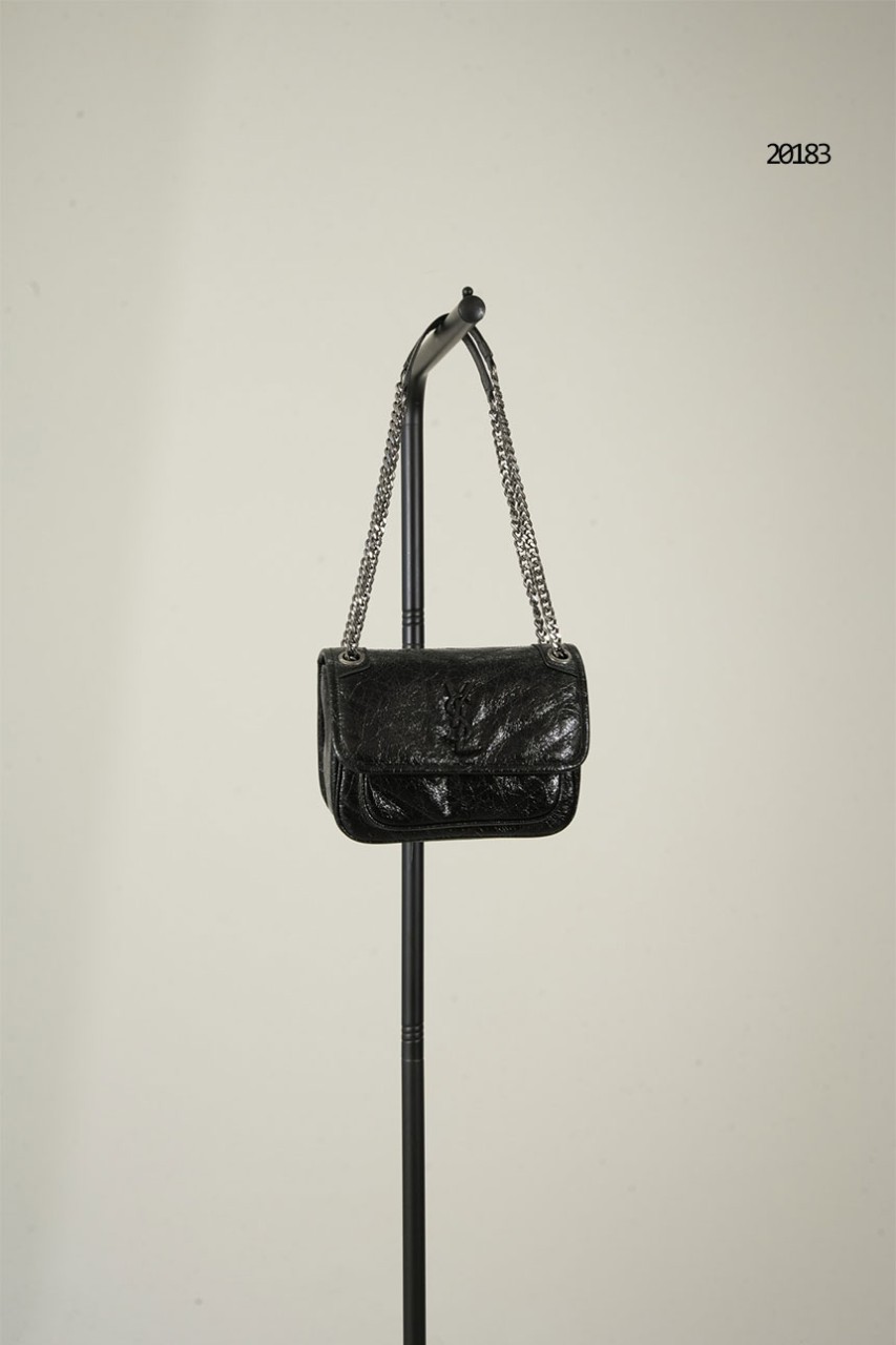 🔆 [SAINT LAURENT] 생로랑 니키 빈티지 레더 미디움 숄더백 🔆