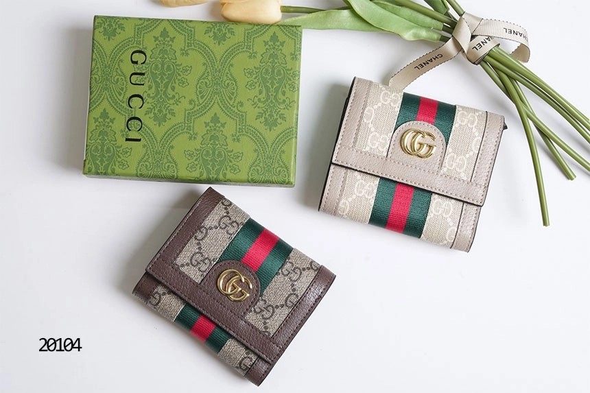 🔆 [GUCCI] 구찌 GG 오피디아 버튼 반지갑🔆