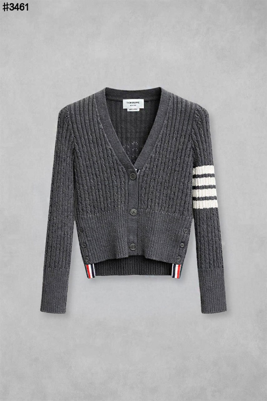 🍀 [THOM BROWNE] 톰브라운 언발란스 4-바 케이블 울 니트 브이넥 가디건 🍀