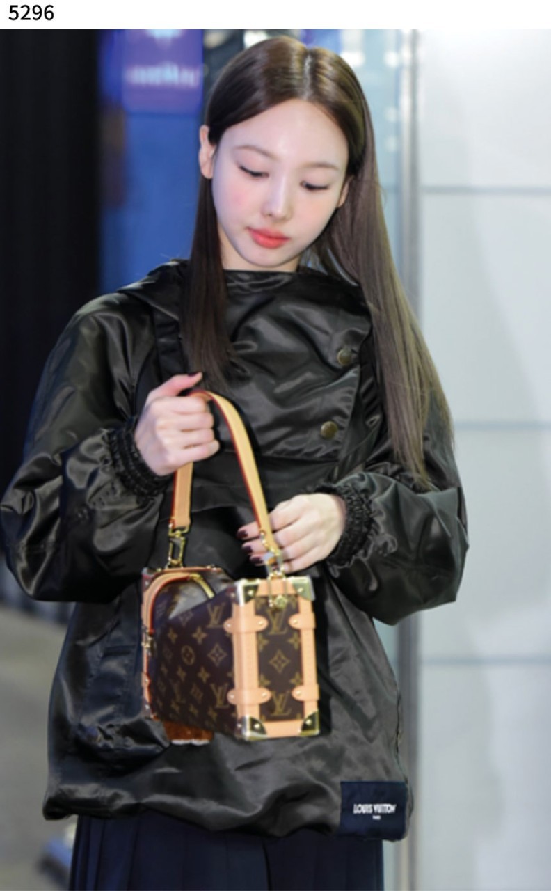 #루이비통 [LOUIS VUITTON] 수입프리미엄급 사이드 트렁크 신상 입고💢 #태그 #가방 #5296