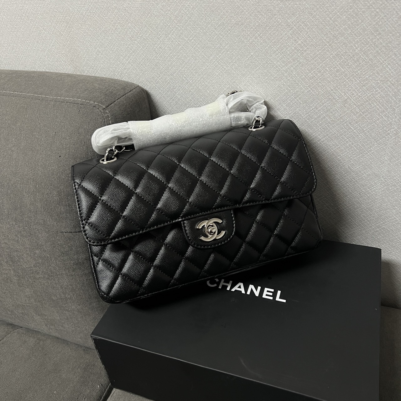🤴🏻  #샤넬   클래식 플랩백 🤴🏻재입고 완료