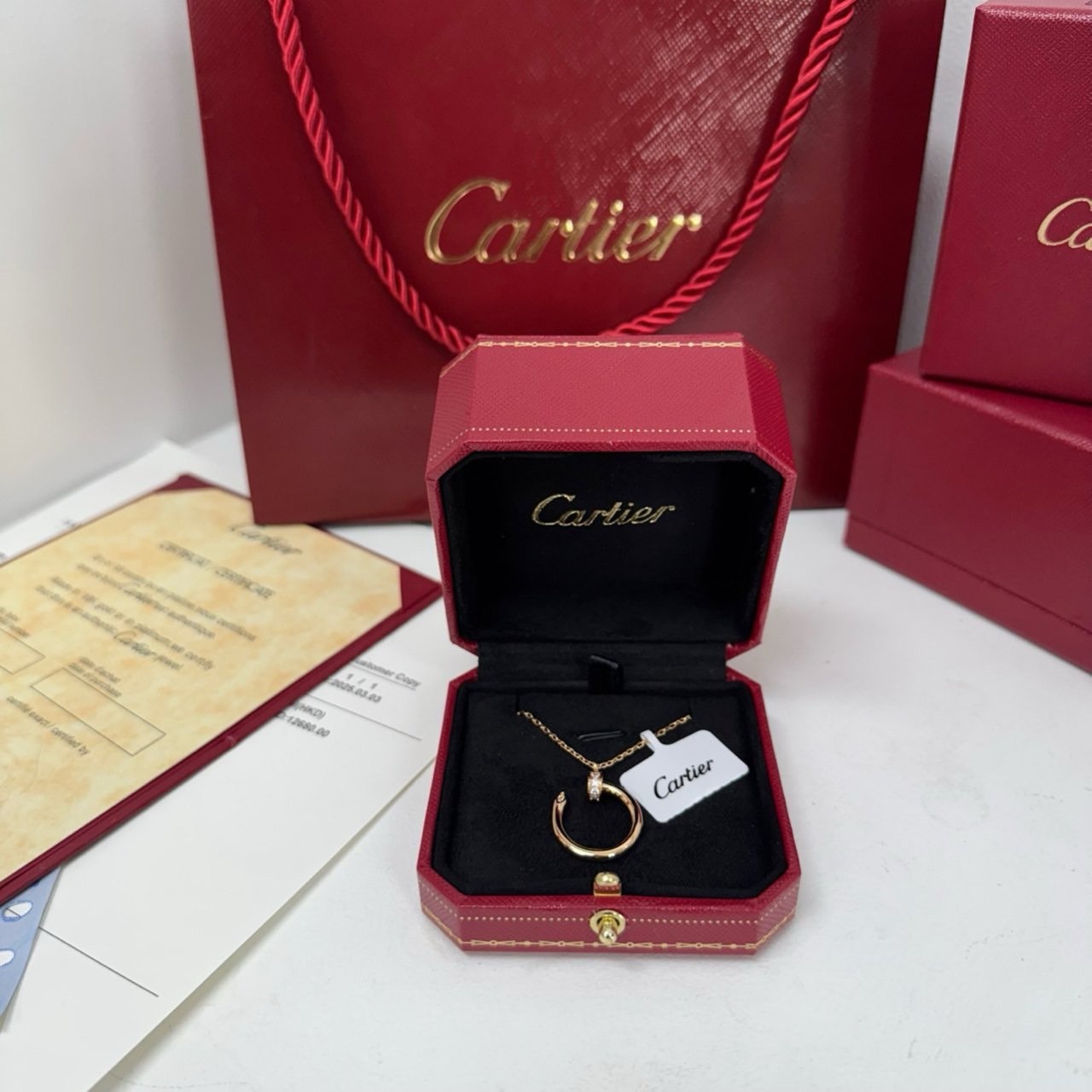 🤴🏻  #까르띠에 (Ca*tier) 저스트앵끌루 못목걸이🤴🏻