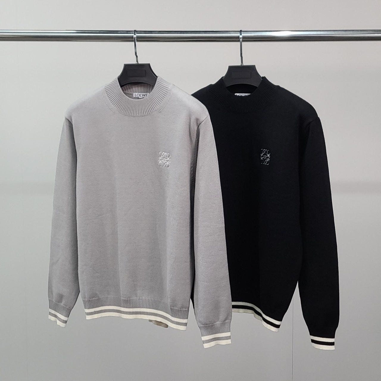 💕 로** 로고자수 라인 니트