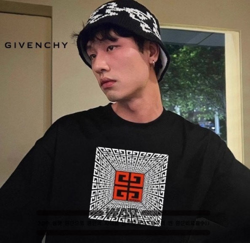 💕 지** 박스3D 로고 디자인 긴팔티셔츠 (시보리없음)