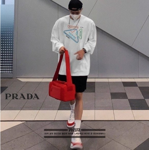 💕 프** 비비드 삼각 디자인 긴팔티셔츠 (시보리없음)