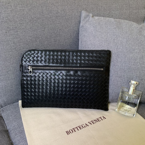 💕 보** 인트레치아토 지퍼 클러치