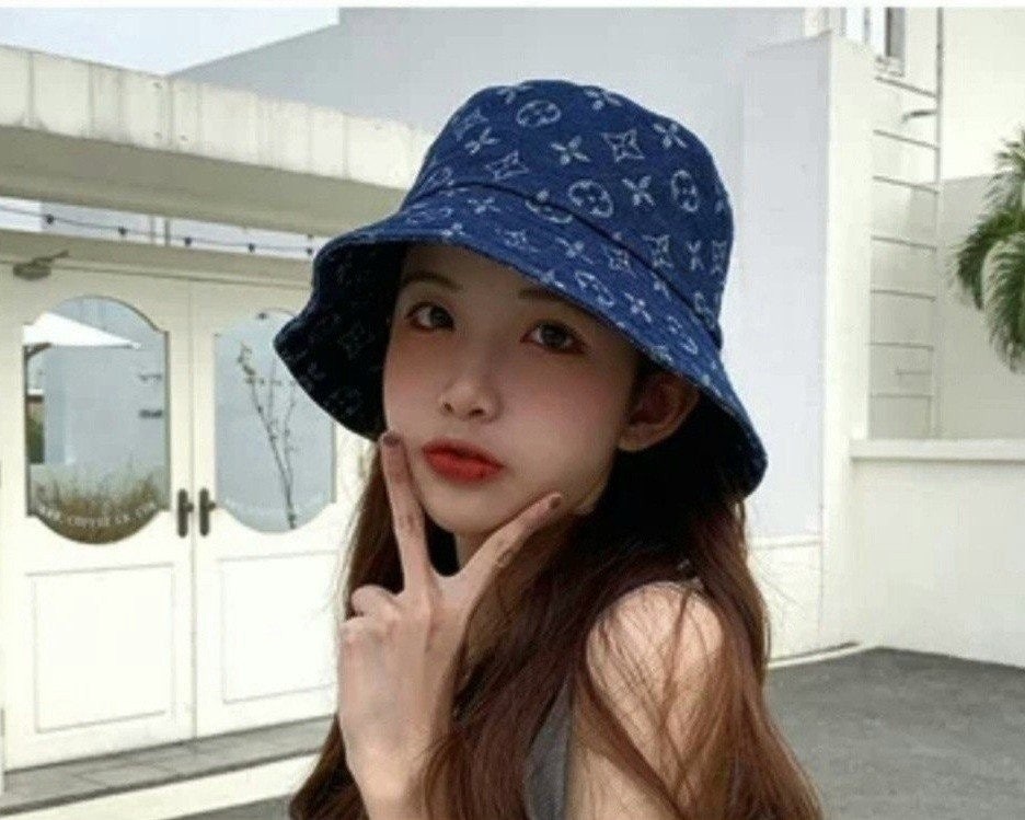 💕 루* 모노그램 데님 자가드 버킷햇 ✔수입