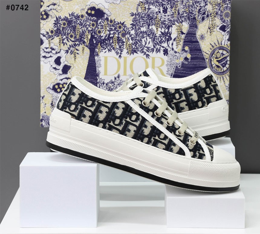 🍀 [DIOR] 크리스찬 디올 수입 WALK`N`DIOR 플랫폼 스니커즈 🍀