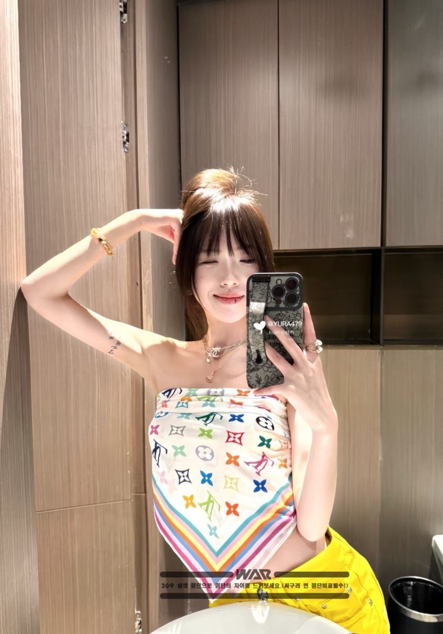 💕 루* 트렁크 사각 모노그램 아이보리 스카프