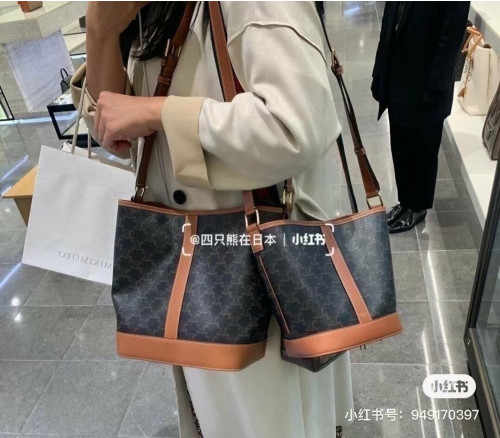 셀린♡트리오페 버킷백