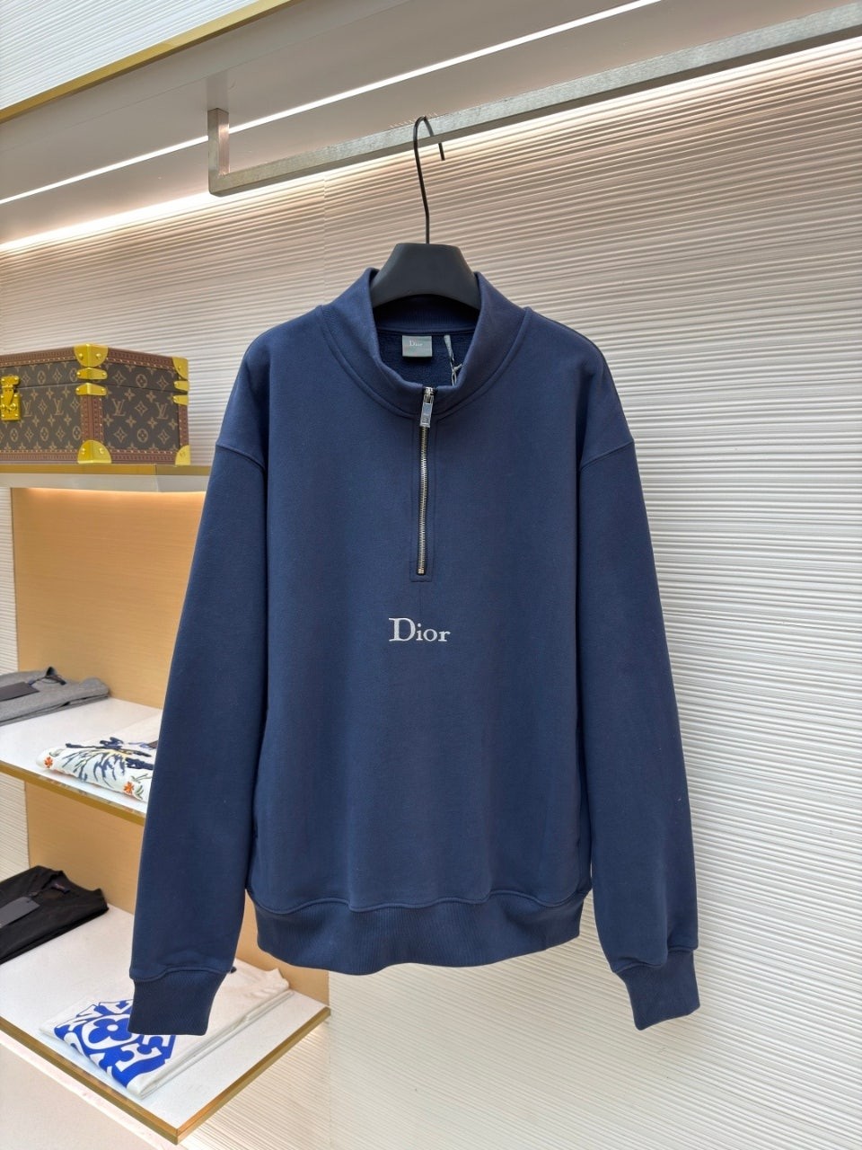 #티셔츠 2026 디*올 D09 지퍼 네크라인 스웨트셔츠 (최상위버전) 입고~ (pri 798622)