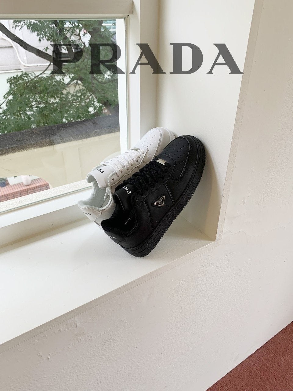 (AA)프*다 다운타운 볼드 스니커즈