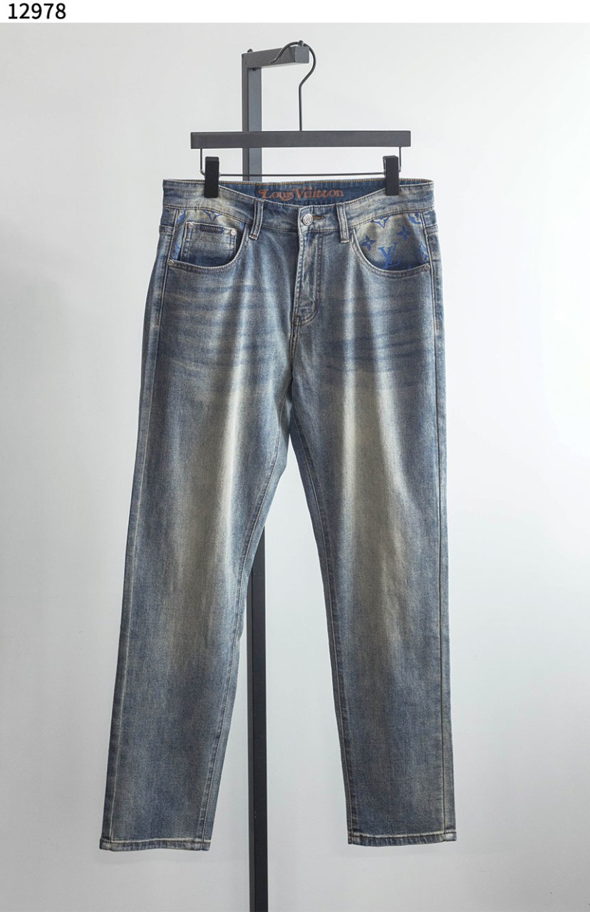 #루이비통 [Louis Vuitton] 모노그램 탭 워싱 데님 신상입고💢 #하의 #팬츠 #12978