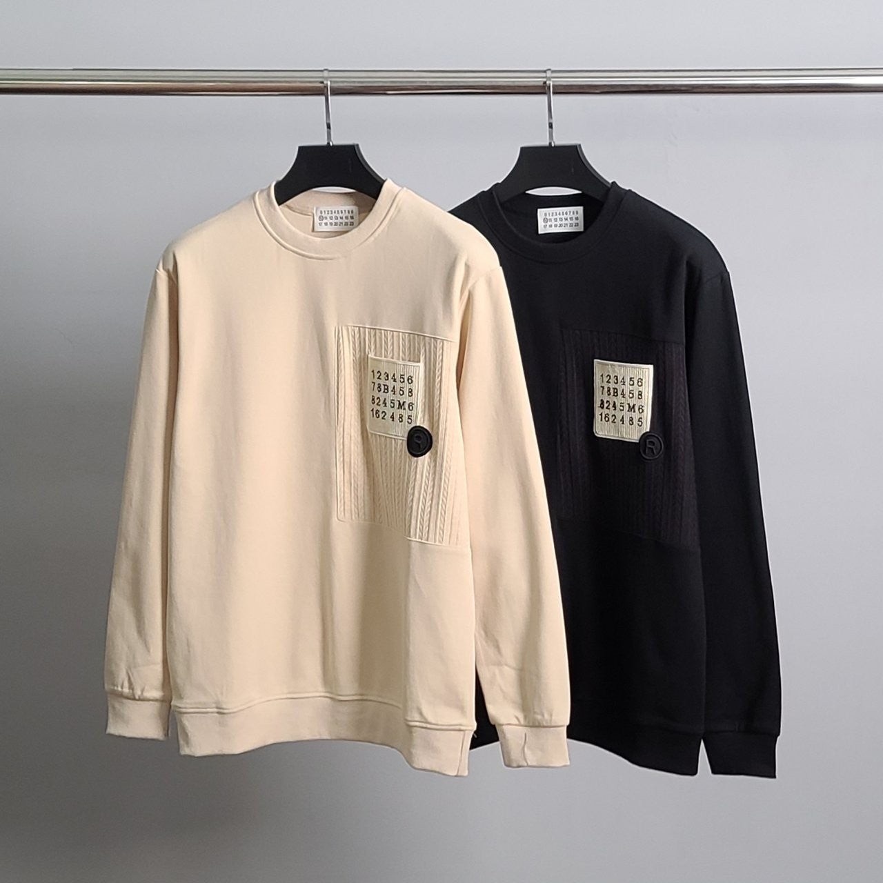 💕 메* 마르지엘라 포켓넘버 맨투맨