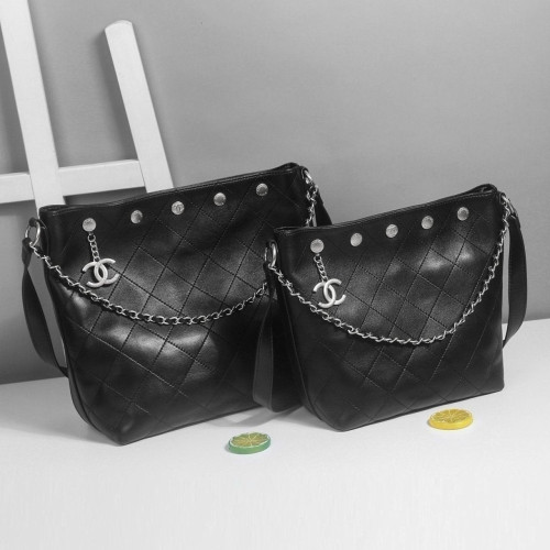 💕 샤* 스터드 체인 버킷백 은장