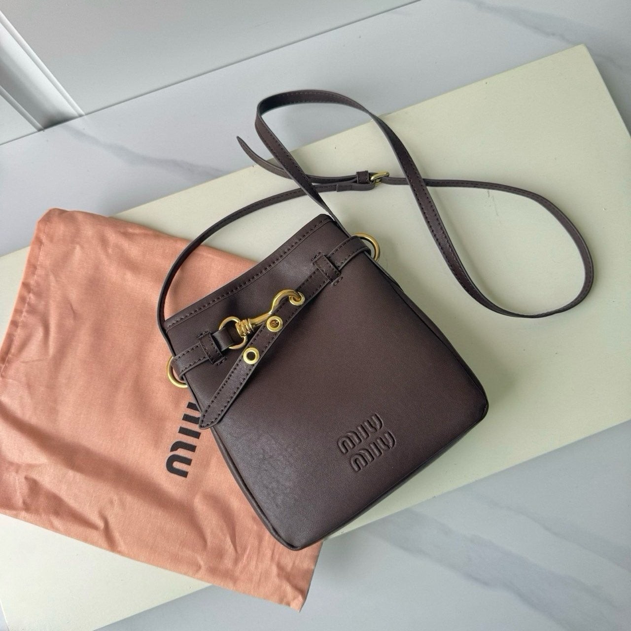 💕 미*** 나파 가죽 미니 파우치