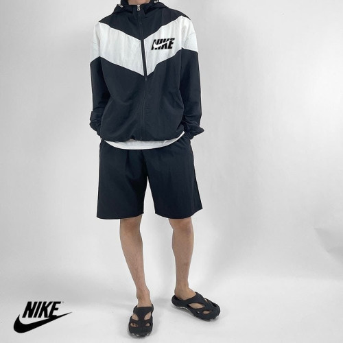 💕 나** 더블로고 배색 브이 바람막이