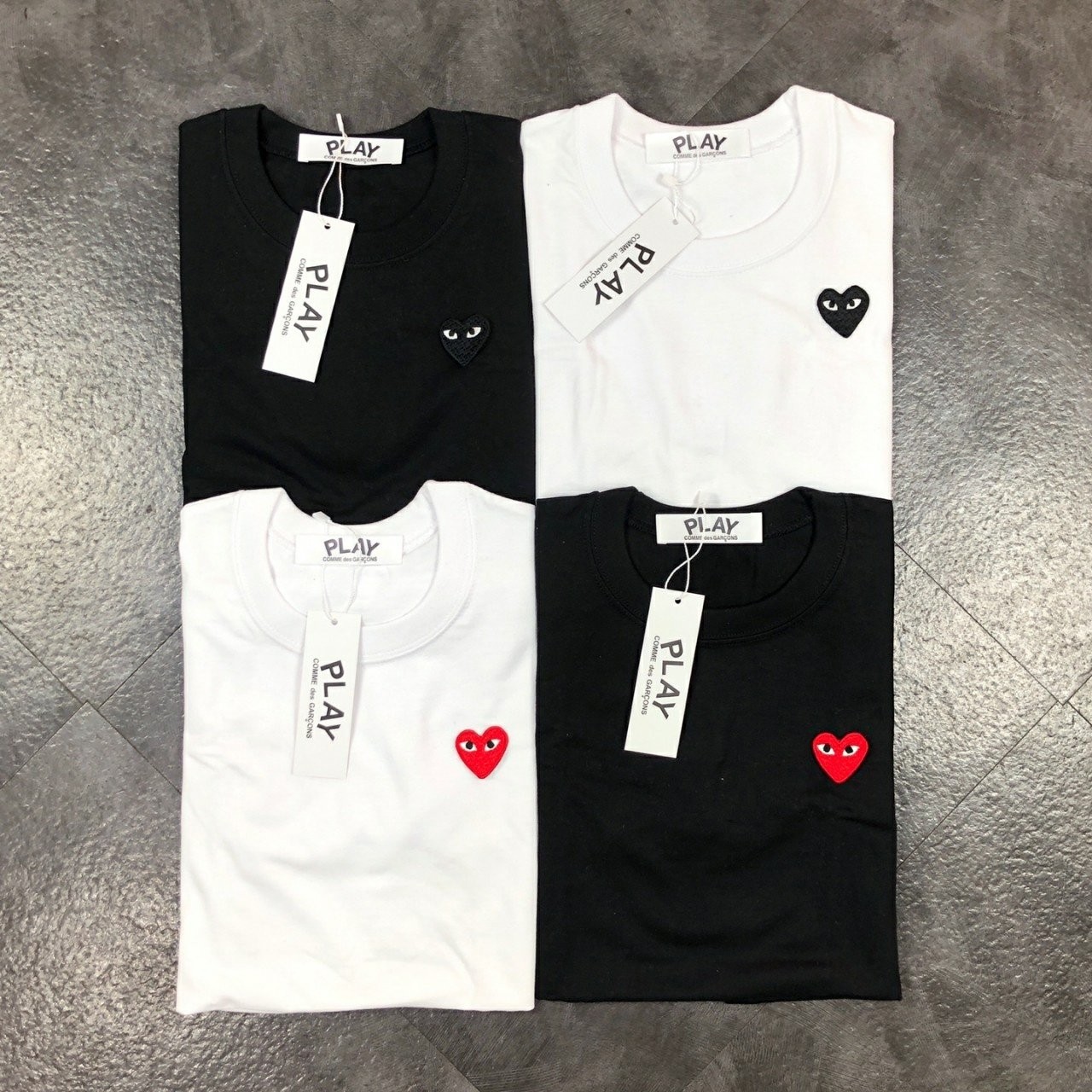 꼼* 와펜  면반팔  (와펜색상 레드,블랙 선택)