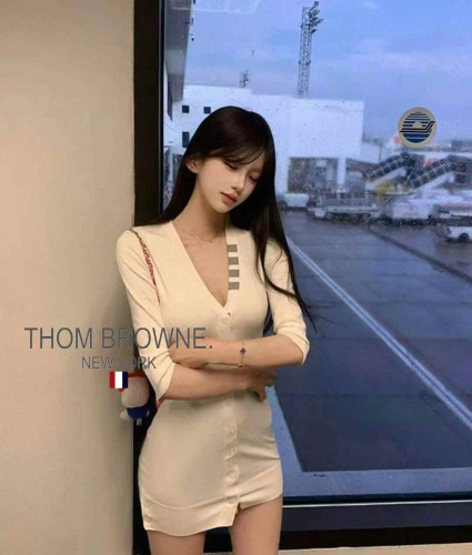 #원투피스 [THOMBROWNE] 4bar 넥 포인트 가디건 원피스 (min 842635)