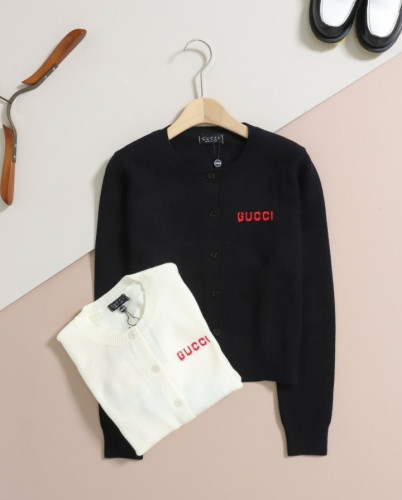 여성 빽 홀스 자수 니트 가디건 GU-3269