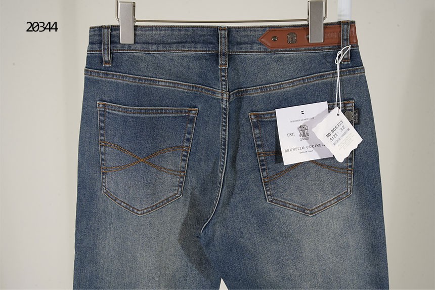 🔆 [BRUNELLO CUCINELLI] 브루넬로 쿠치넬리 브라운 레더탭 데님 팬츠 🔆