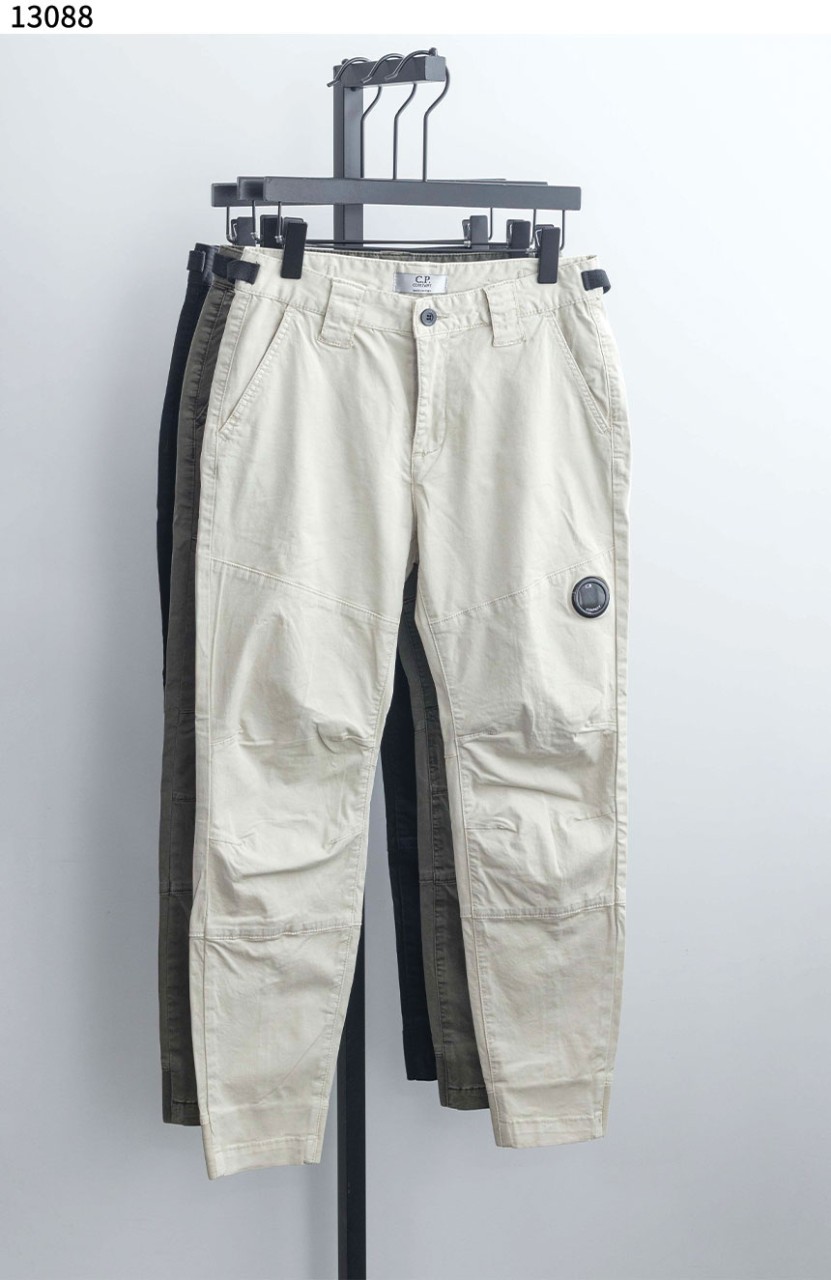 #씨피컴퍼니 [C.P conpany] 로고 플라크 카고 바지 신상입고💢 #하의 #팬츠 #13088