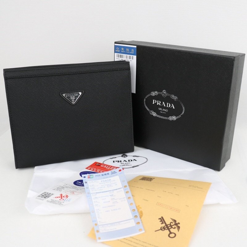 👹프라다 사피아노 삼각로고 클러치👹