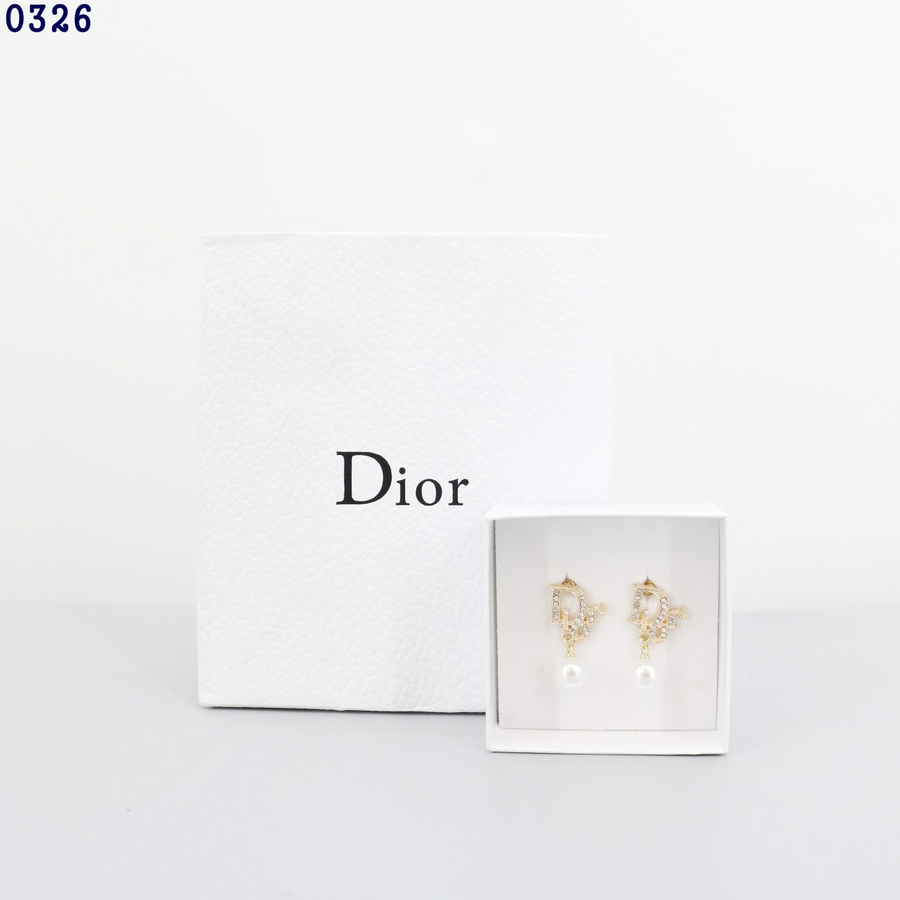👹디올 로고 큐빅 진주 귀걸이👹