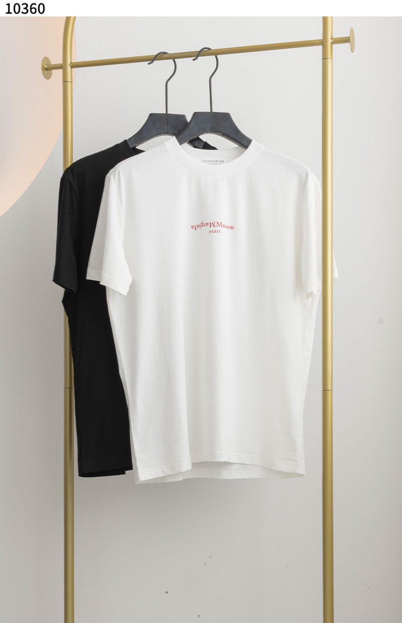 #메종마르지엘라 [Maison Margiela] 마르지엘라 로고 자수 티셔츠 신상입고💢 #상의 #티셔츠 #10360