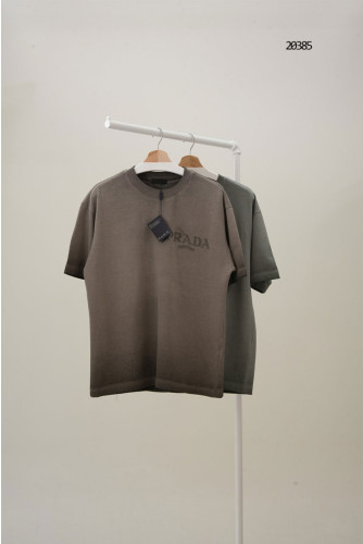 🔆 [PRADA] 프라다 시그니처 로고 그래디언트 반팔 티셔츠 🔆