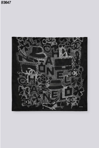 🍀 [CHANEL] 샤넬 COCO 도트 그래픽 실크 숄 스카프 🍀