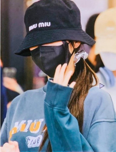 💕 미*** 로고 자수 버킷햇 ✔수입