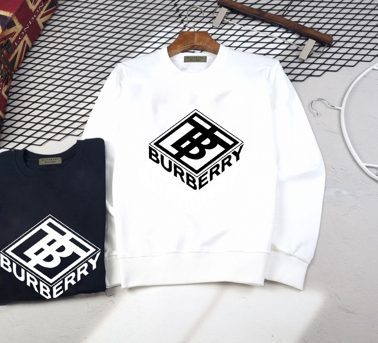 18897_BBR 3d 로고 맨투맨