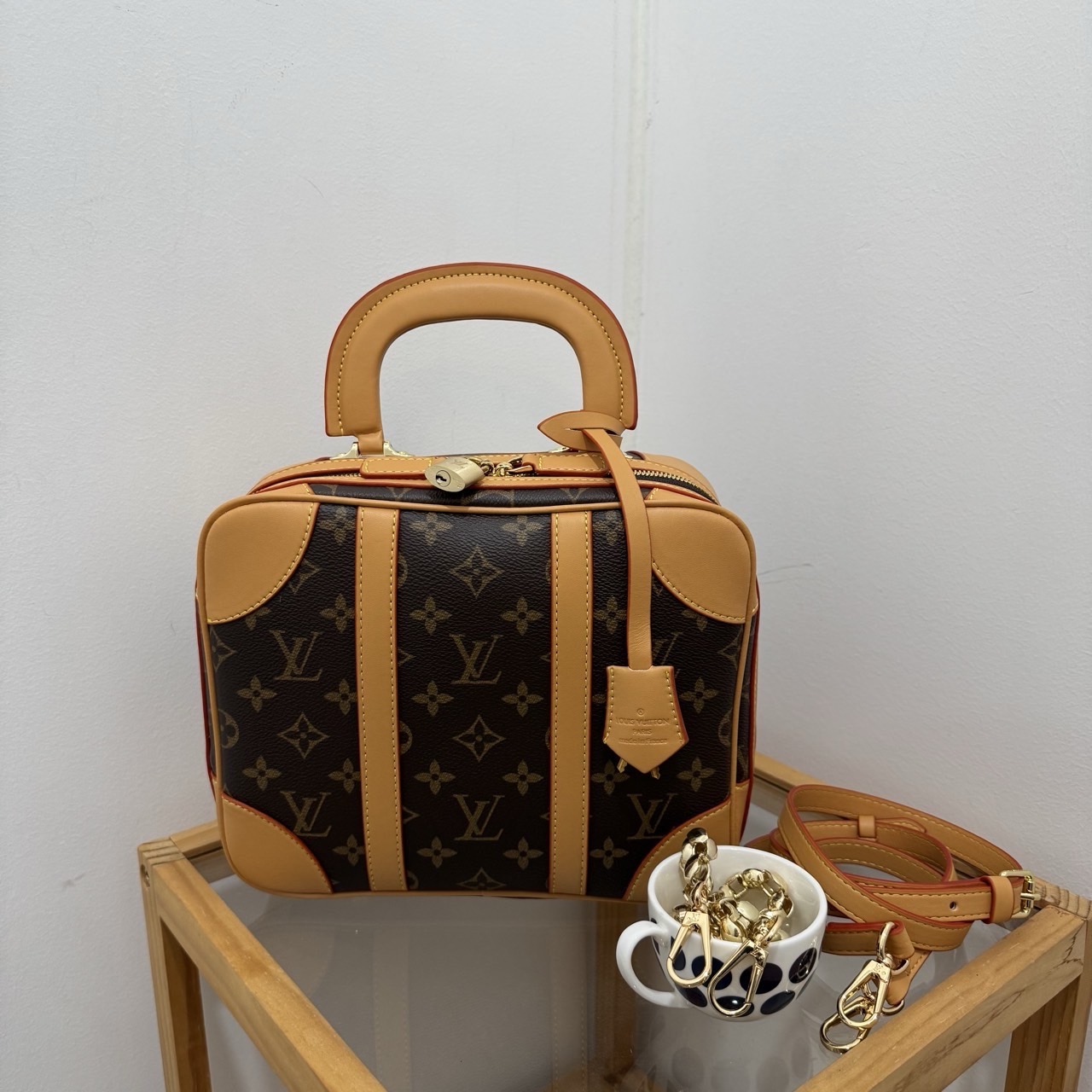 🤴🏻 #루 (L.V) 발리젯 BB백🤴🏻