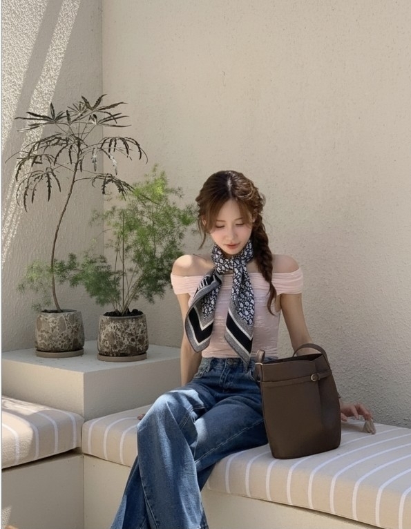 디V 오블리크 스카프