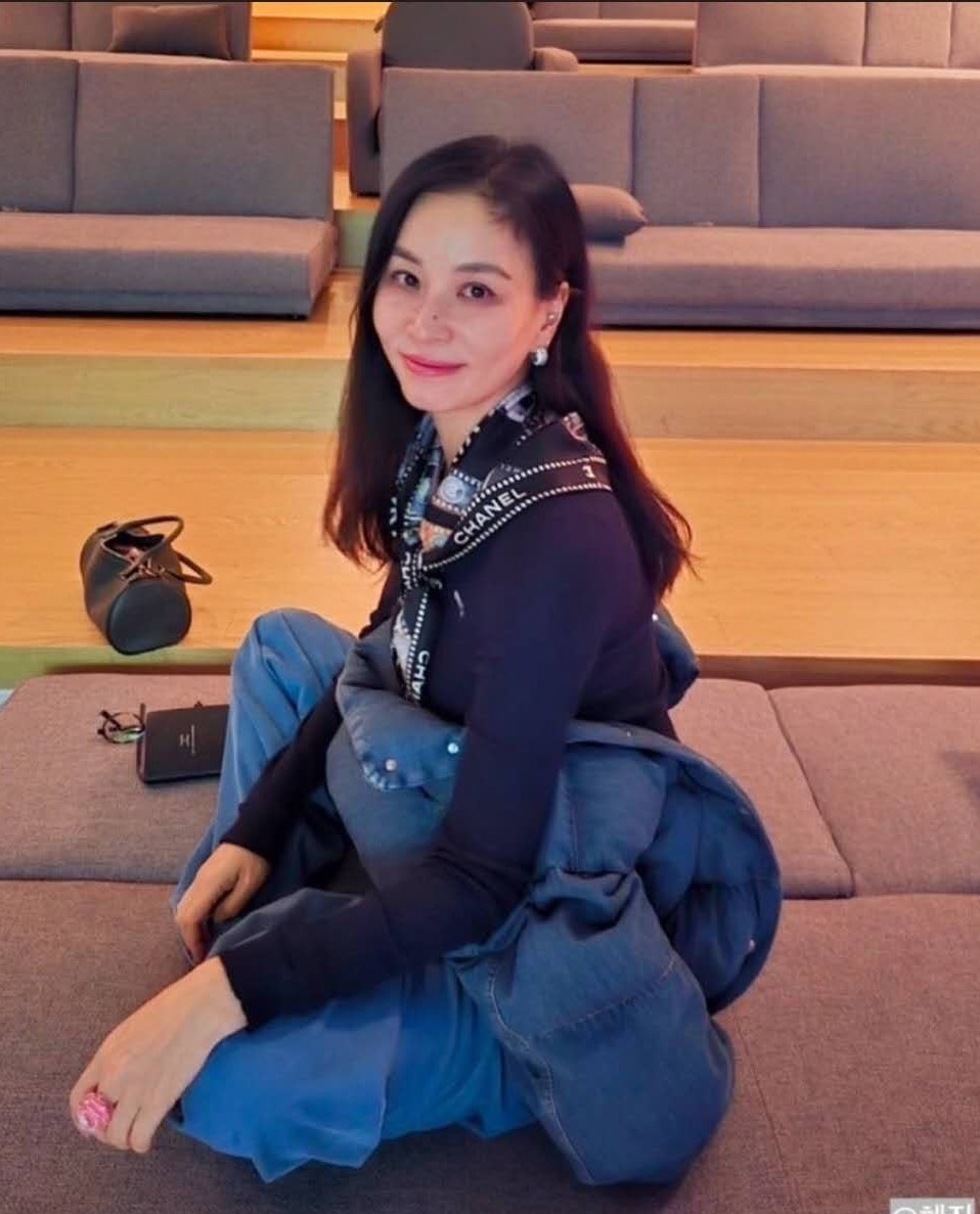 샤V 스퀘어 다이아 스카프