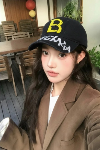 발VVV 업사이클드 코튼 볼캡 ✔수입