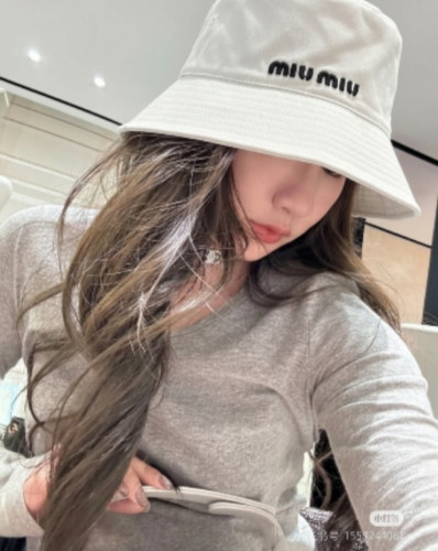 루VVV 로고 자수 버킷햇 ✔수입