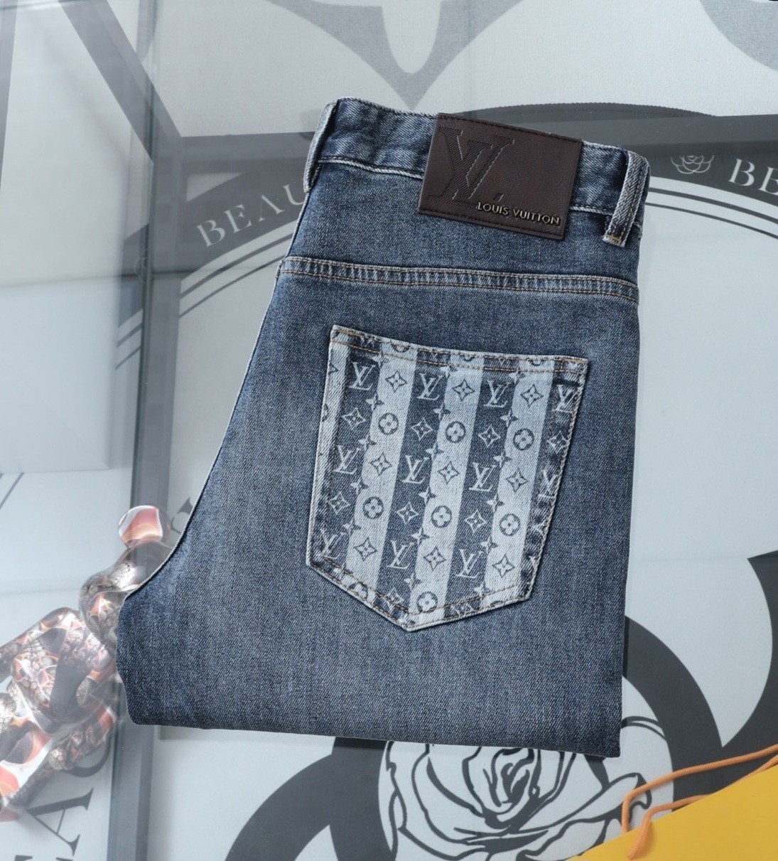 루VVV 모노 포켓 포인트 워싱스판 데님진✔수입최*고급