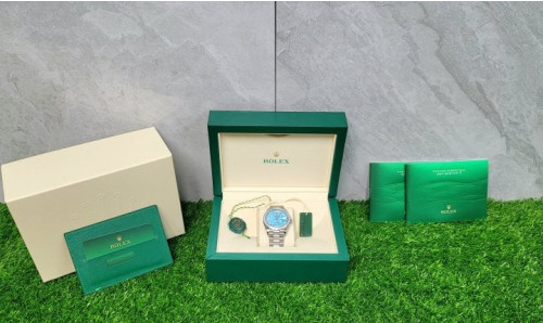 롤렉스 데이데이트36mm 18K화이트골드 금통 입고!!