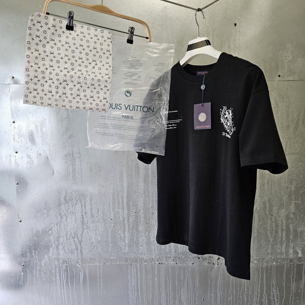 💕 루* Lv 트레이너 티셔츠