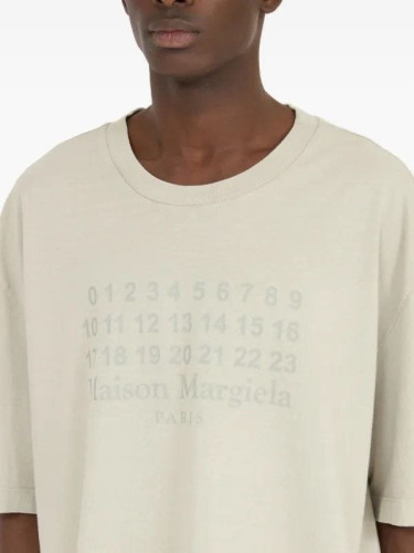 💕 메* 마르지엘라 25 넘버 프린트 로고 반팔티셔츠 - 수입