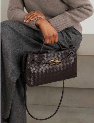 💕 보** 스몰 이스트웨스트 E/W 안디아모