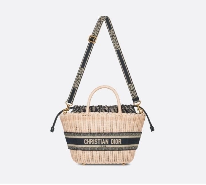 💕 디* 바스켓백