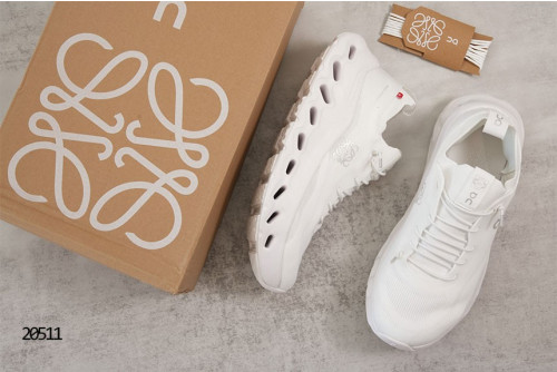 🔆 [LOEWE] 로에베 X 온 러닝 클라우드틸트 여성 스니커즈 🔆